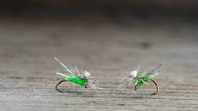 Midgar Midge, Parachute, Extended Body, Insect Green
