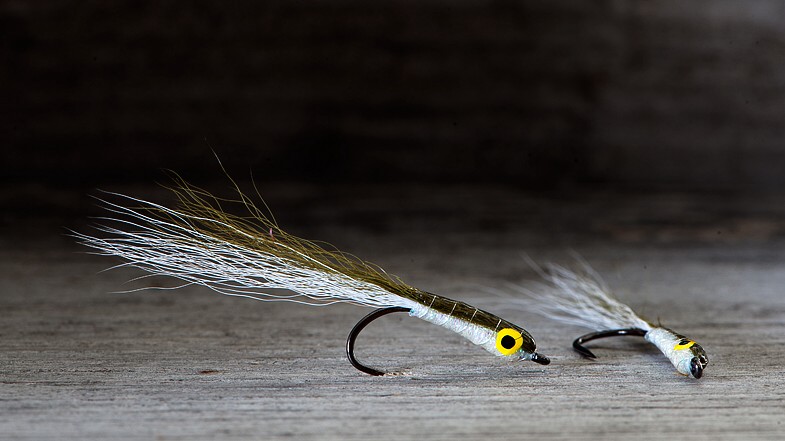 Midgar Sand Eel Bckt, White & Olive